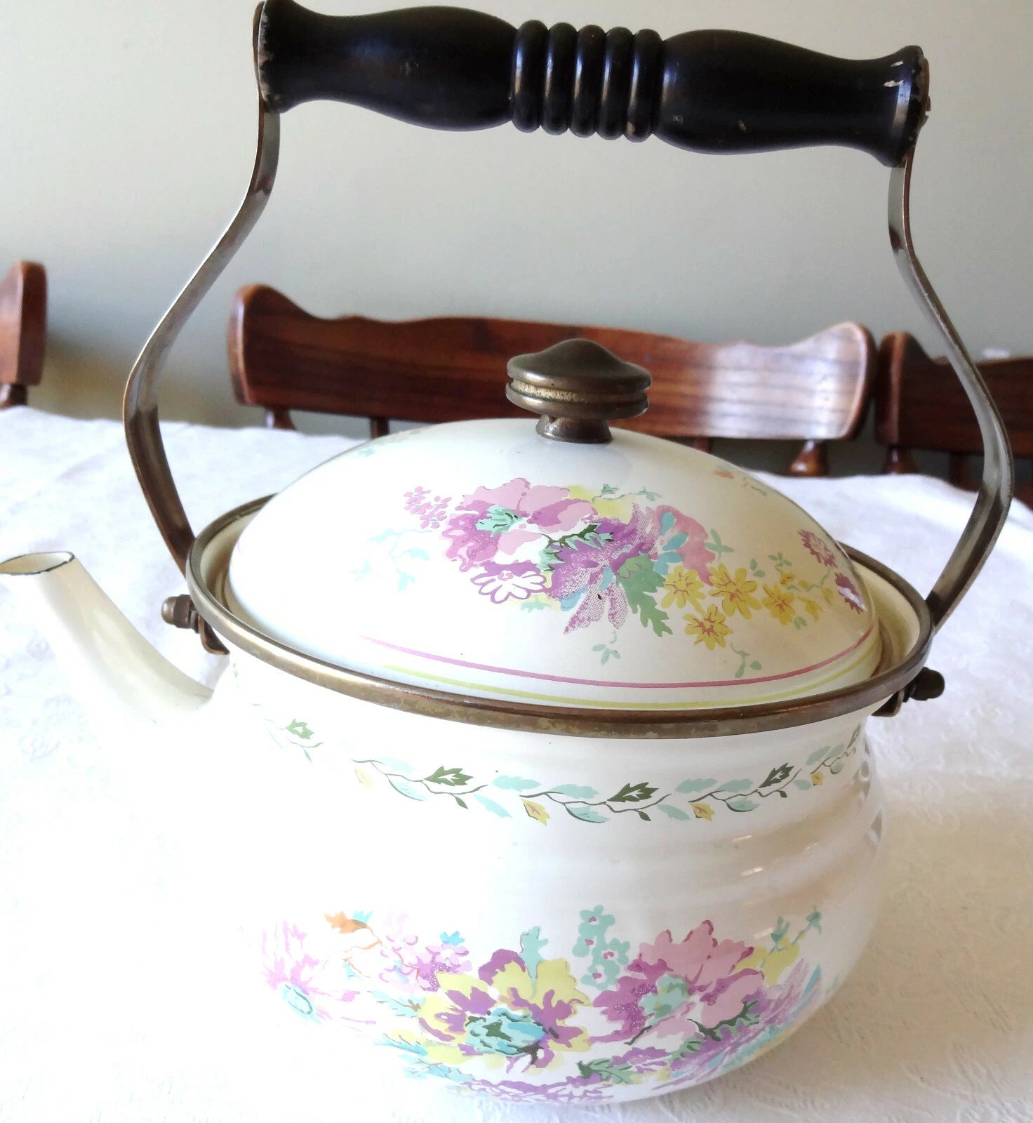 1981 Enamel M. Kamenstein Teapot -- Beautiful Floral Design