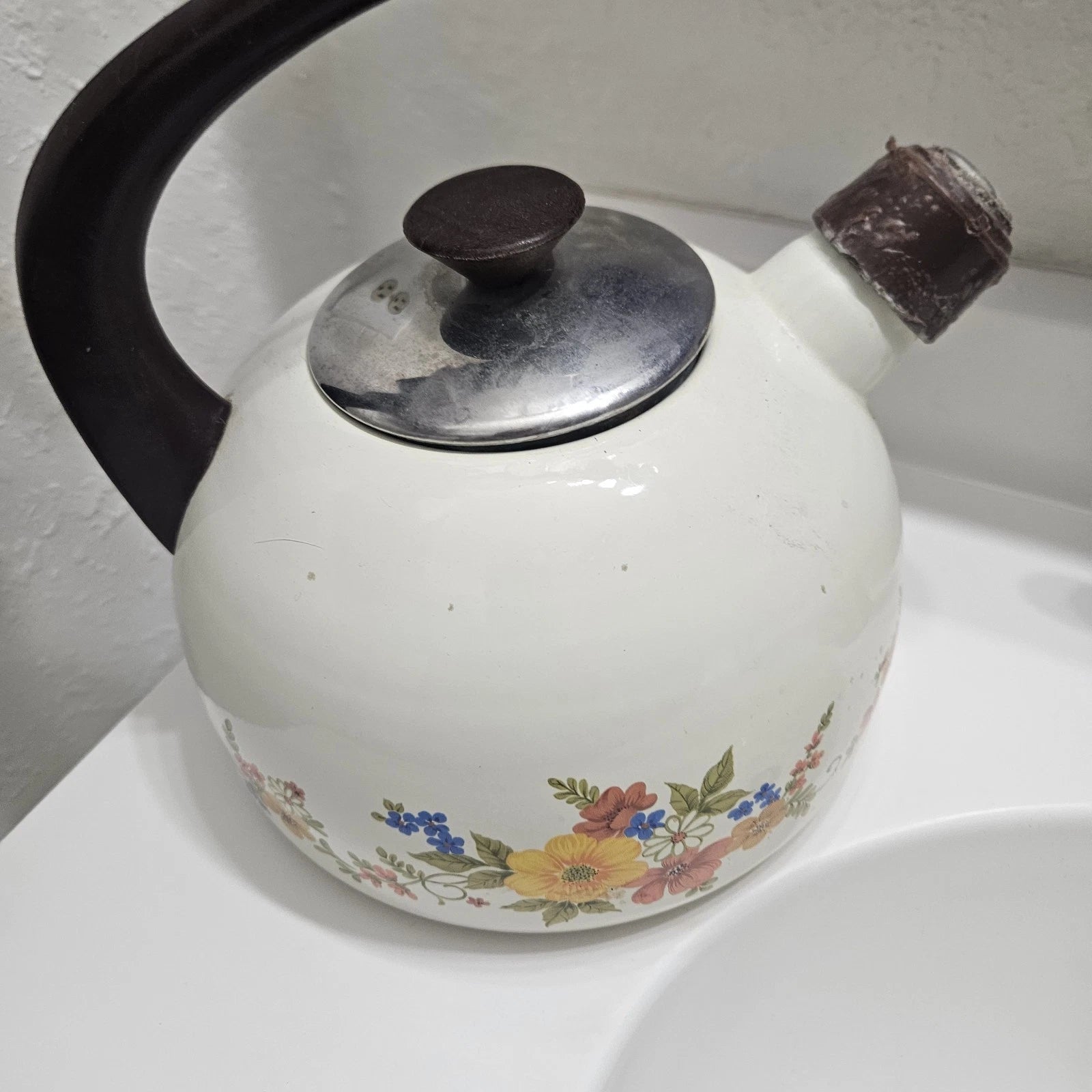 Vintage JPM Enamel Tea Pot Kettle LARGE Sweet Flowers Made In Spain RARE