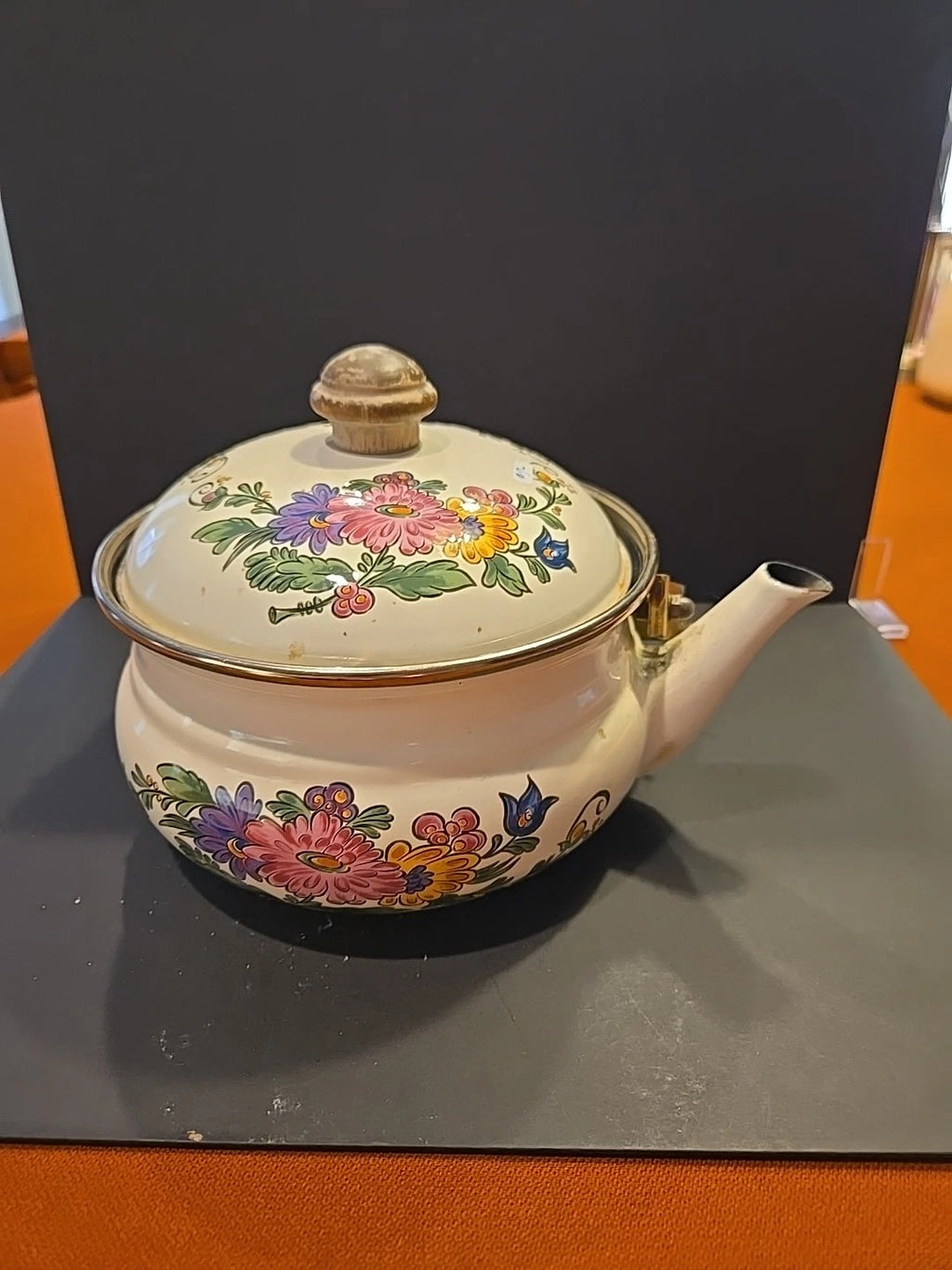 ASTA GERMAN ENAMELED TEAPOT WITH LID FLORAL DESIGN