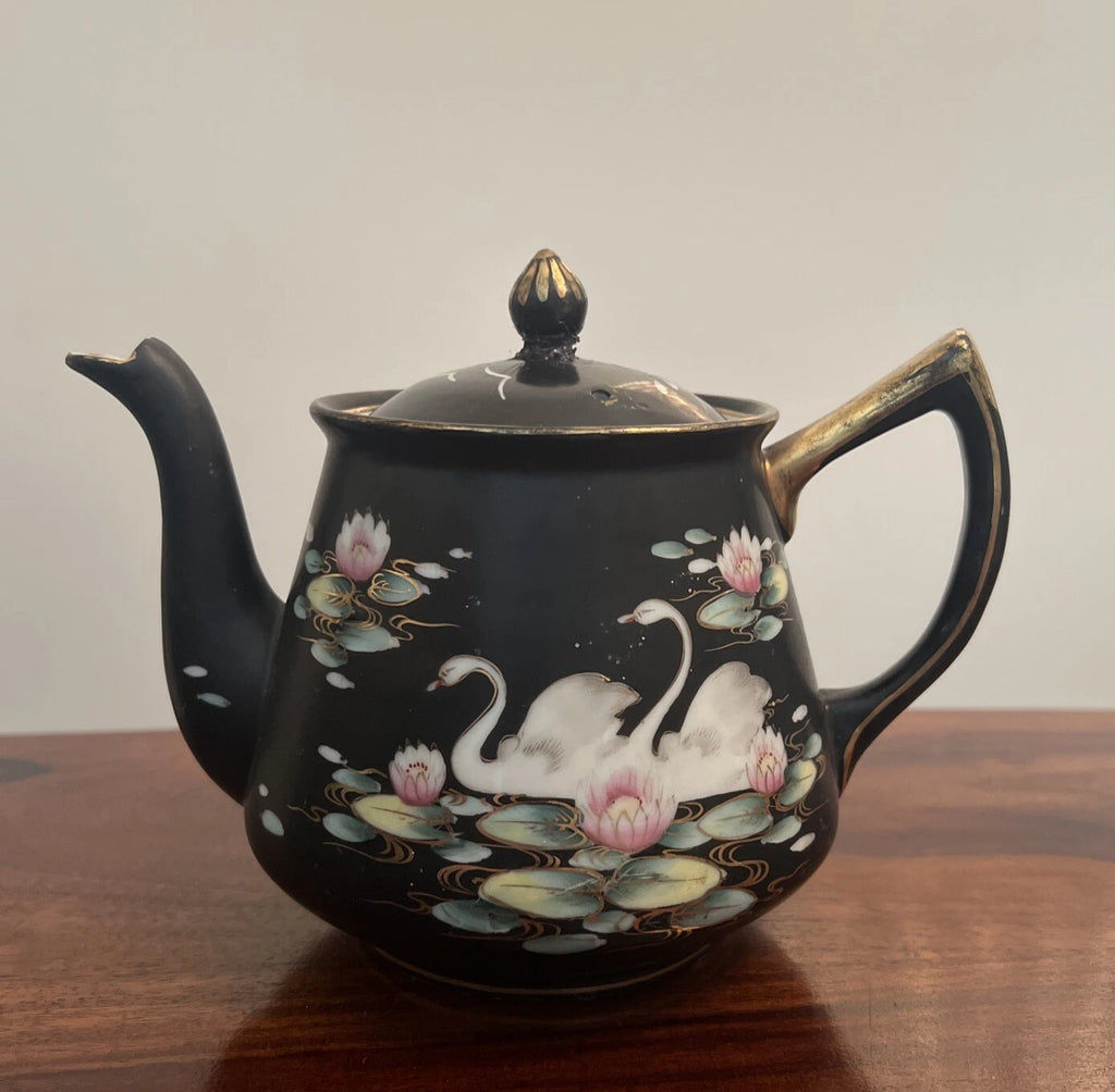 M.M. Nippon ~ Hand-Painted (White Swans) Enamel ~ 4-Cup Teapot EF | eBay