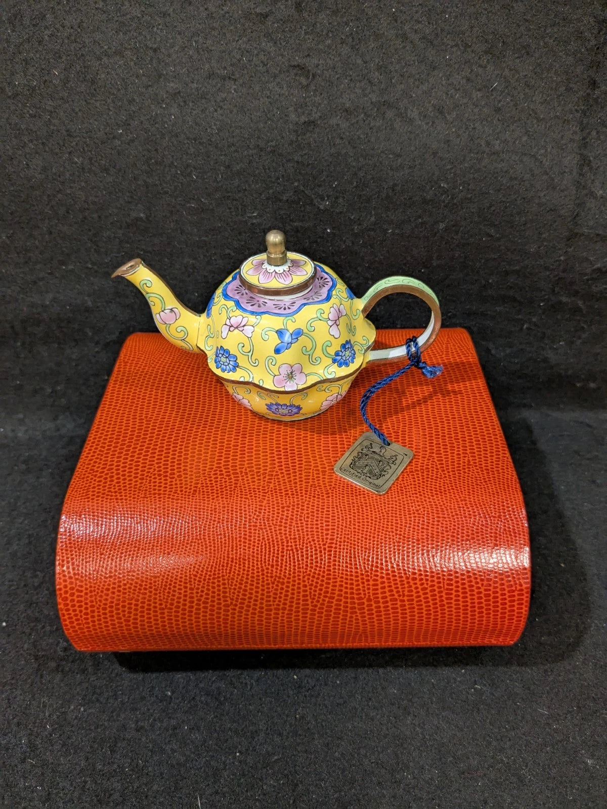 Charlotte D.Vita Mini Teapot Trade Plus Aid Yellow Enamel #A714 NIB | eBay