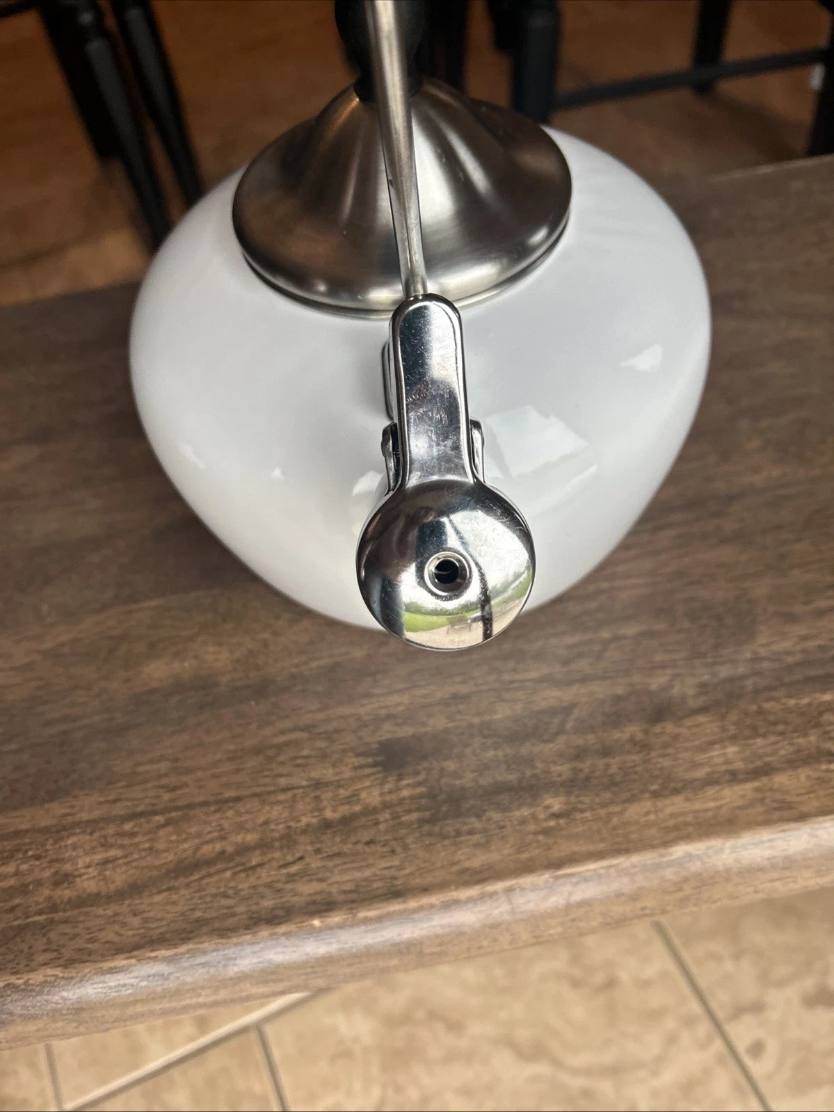 Chantal Whistling Tea Kettle Teapot White Enamel 2 Qt