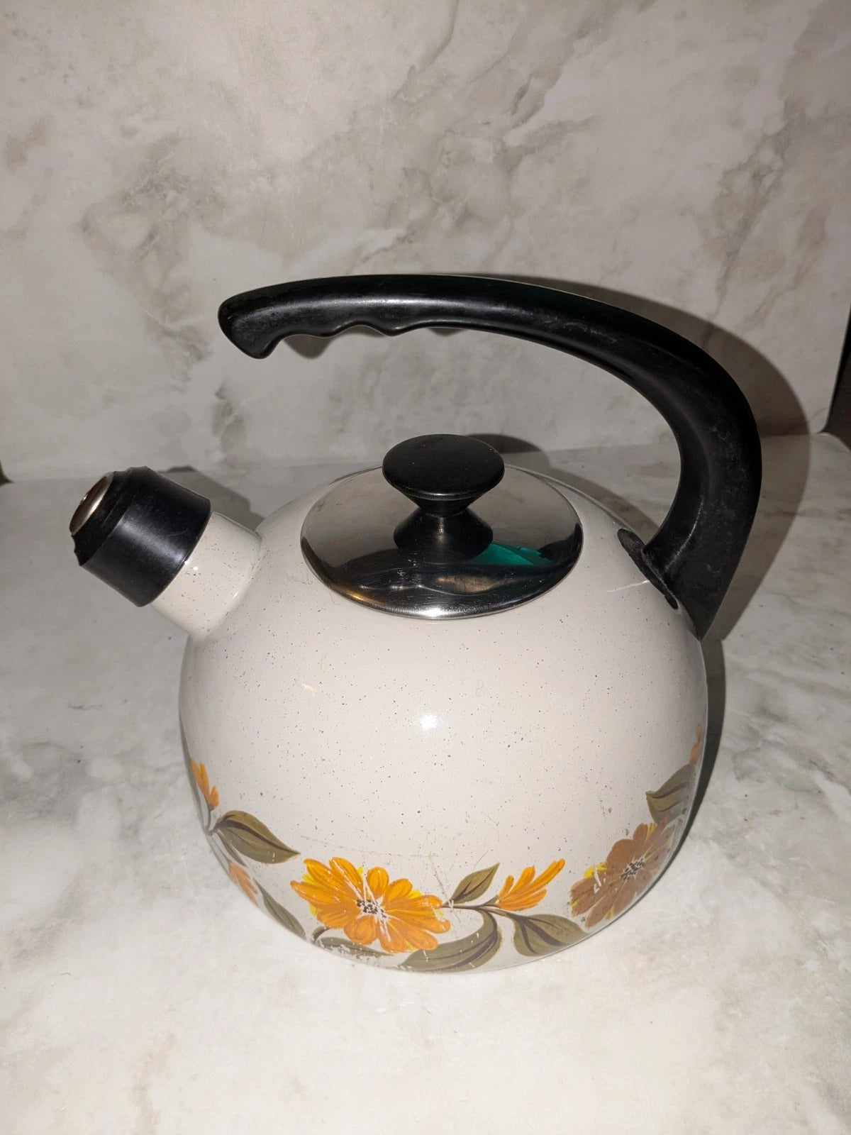 Vintage JPM Capri Enamel Whistle Tea Pot Kettle Made In Spain Few Blemishes