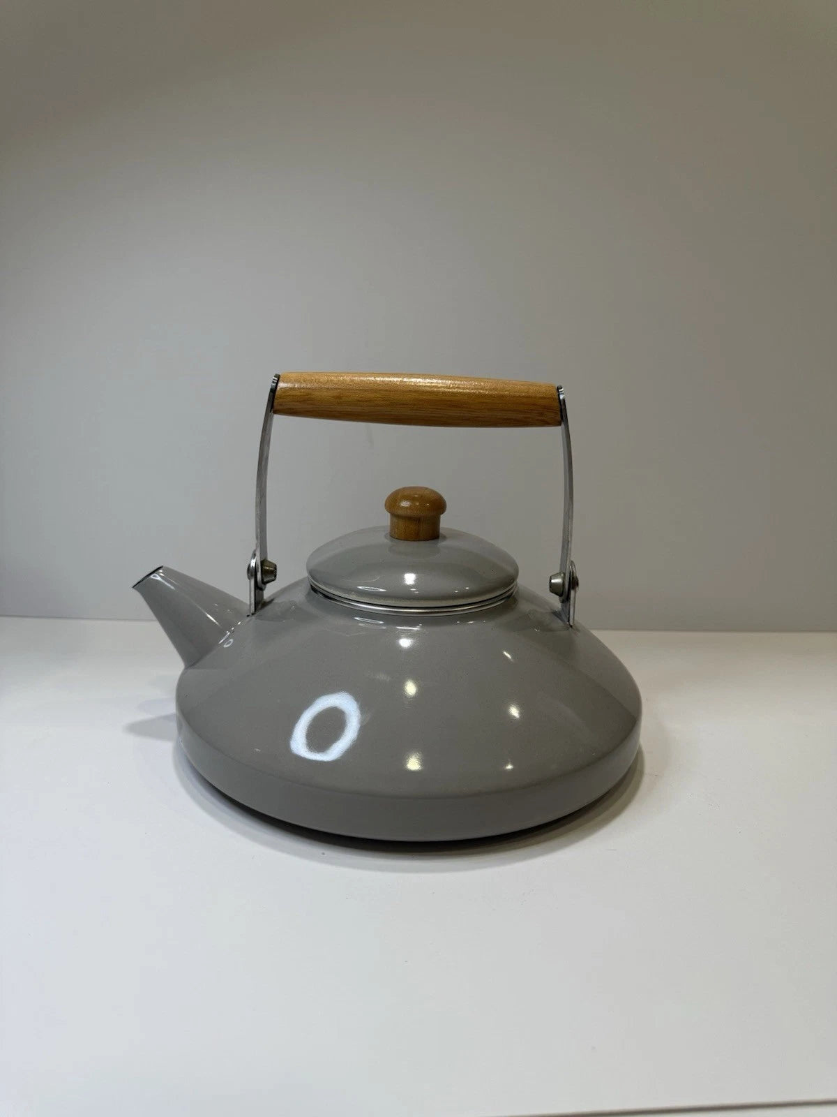 Mikasa Japan Kettle Express 2Qt Enamel Teapot Grey