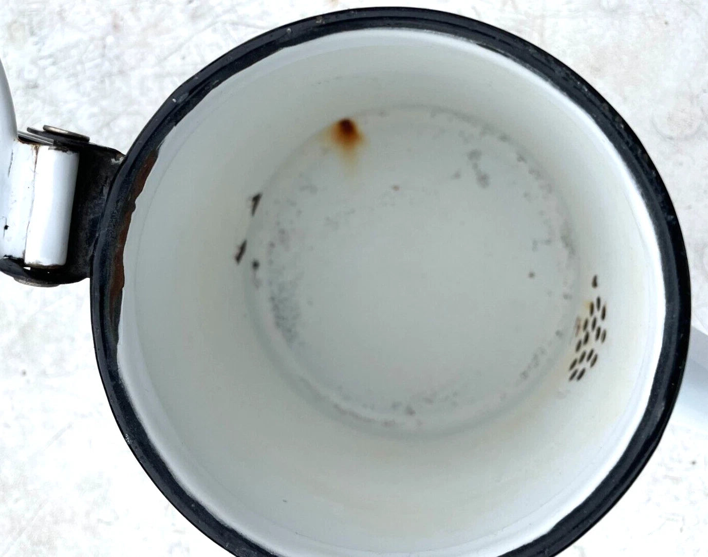 Vtg Enamelware Tea/Coffee Pot White & Black w/Lid