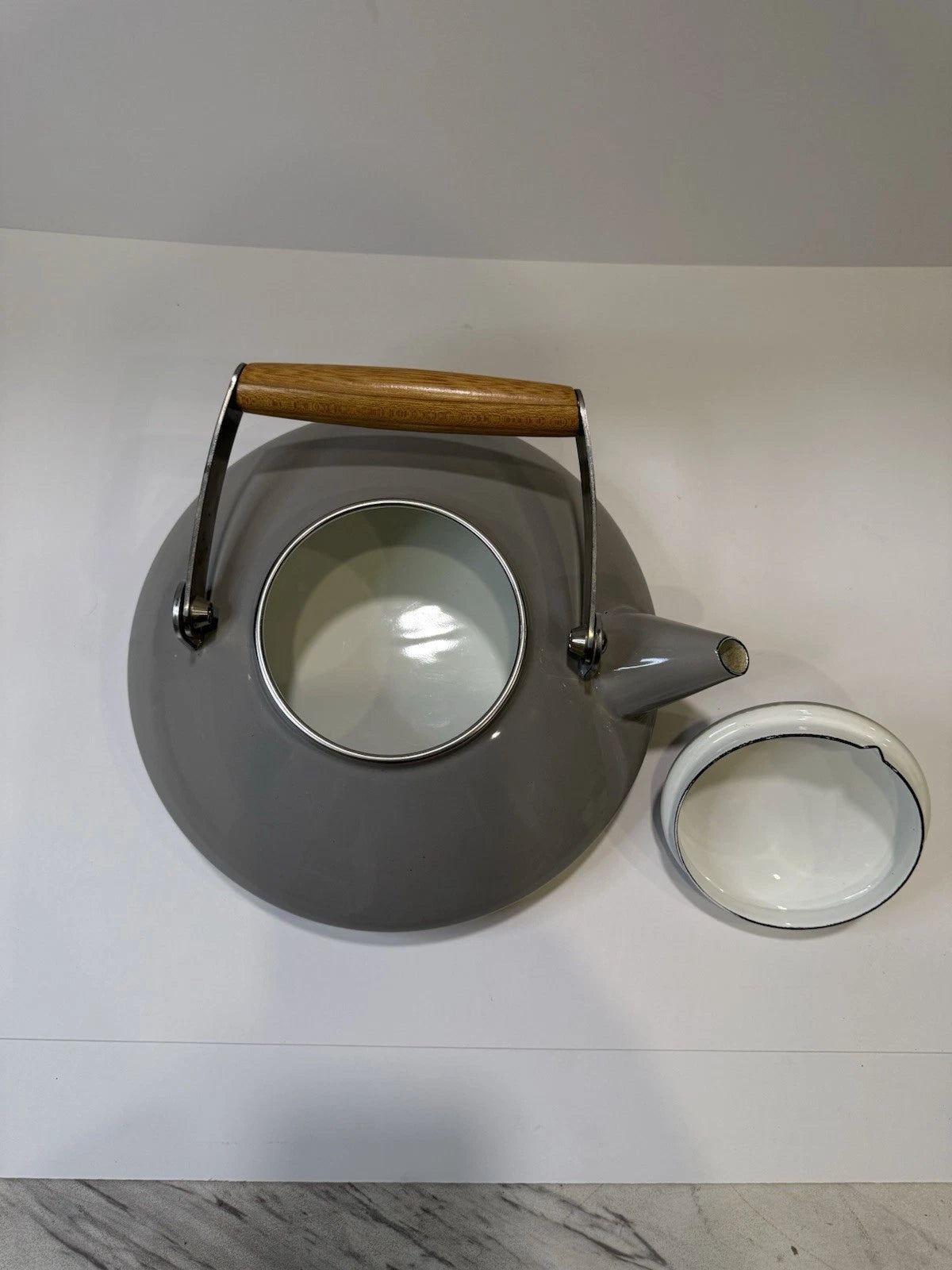 Mikasa Japan Kettle Express 2Qt Enamel Teapot Grey