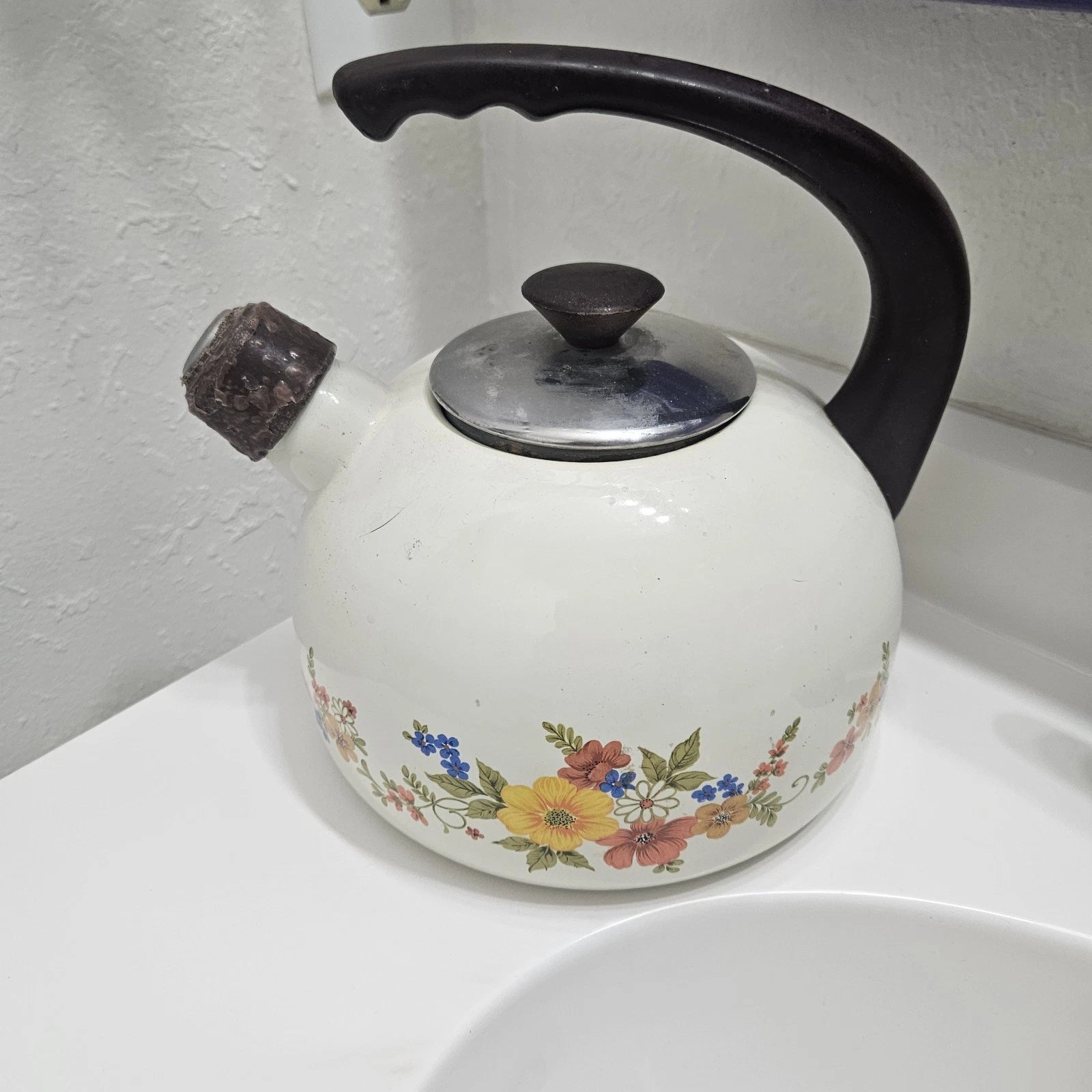 Vintage JPM Enamel Tea Pot Kettle LARGE Sweet Flowers Made In Spain RARE