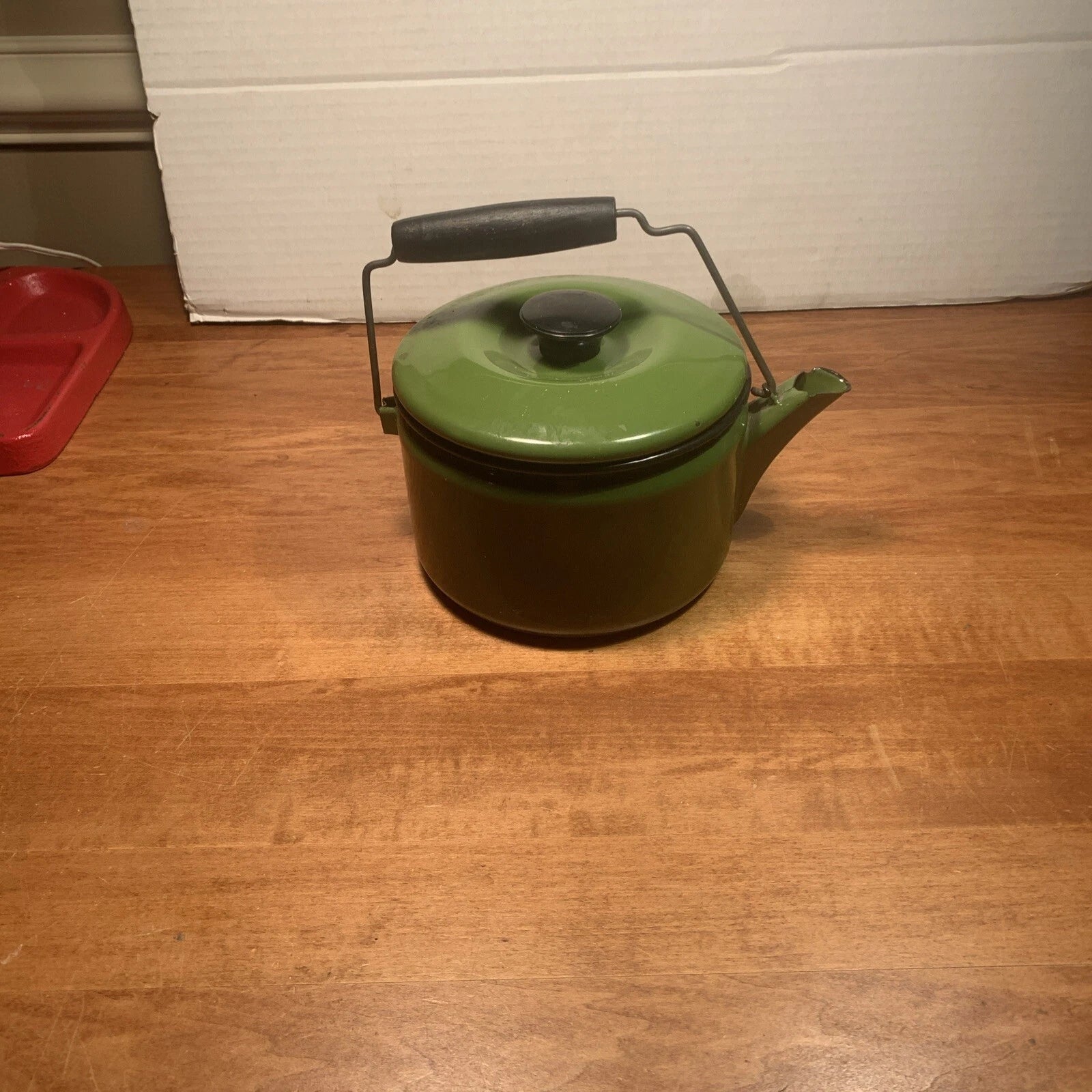 Vintage Farmhouse Enamelware Lidded TeaPot Olive w/ Black Trim, Wood Handle | eBay