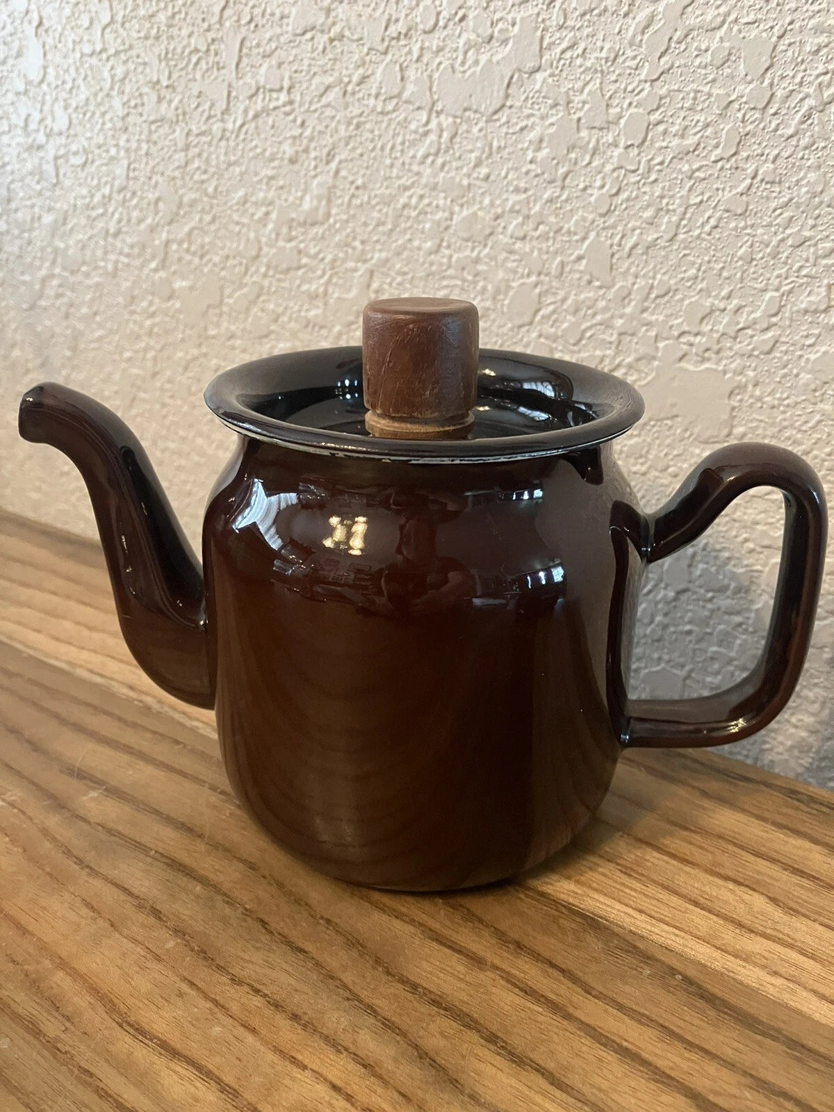 Brown Enamelware Tea Pot Flaw See Last Pic For Small Crack In Wood Knob