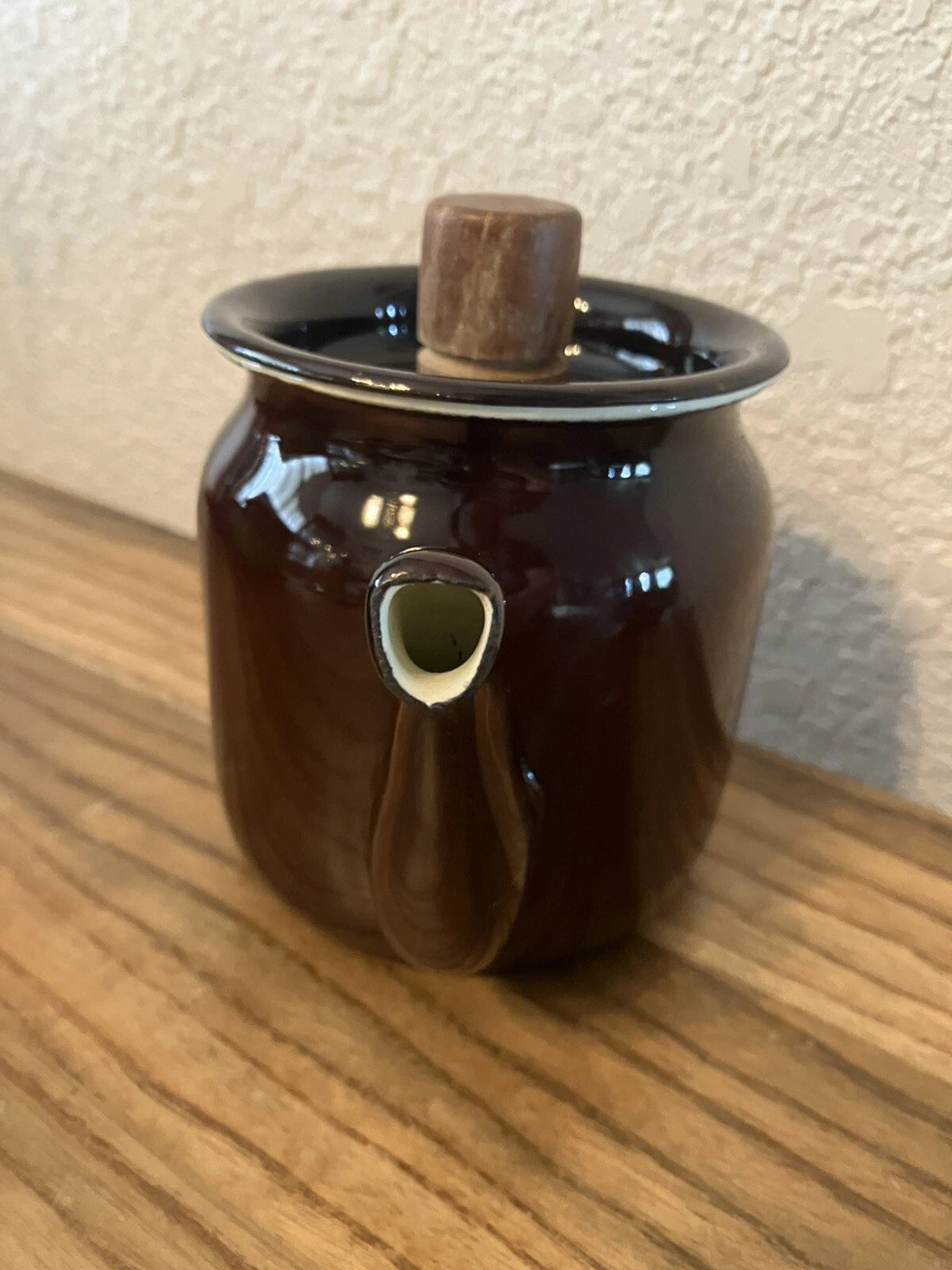 Brown Enamelware Tea Pot Flaw See Last Pic For Small Crack In Wood Knob