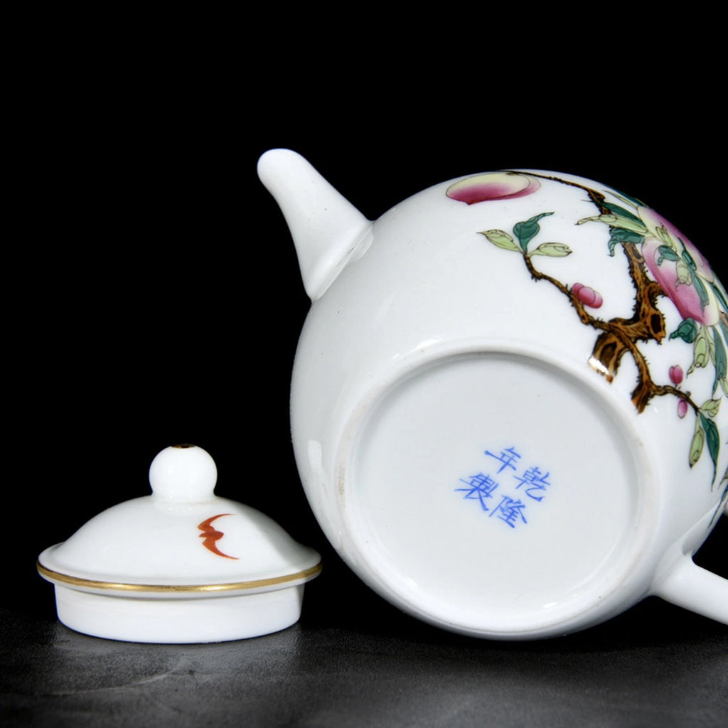 Chinese Enamel  Colour Porcelain HandPainted Peach pattern Teapot 73102