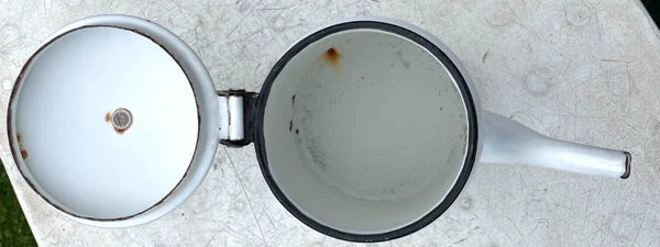 Vtg Enamelware Tea/Coffee Pot White & Black w/Lid