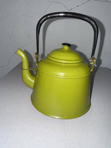 Vtg Avocado Green Enamel Teapot Tea Kettle Farmhouse Mcm Country Cottage Rustic