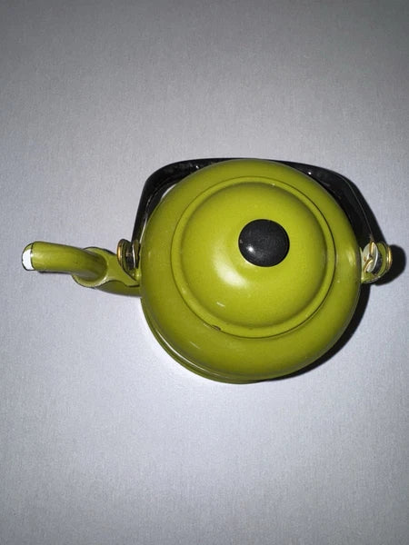 Vtg Avocado Green Enamel Teapot Tea Kettle Farmhouse Mcm Country Cottage Rustic